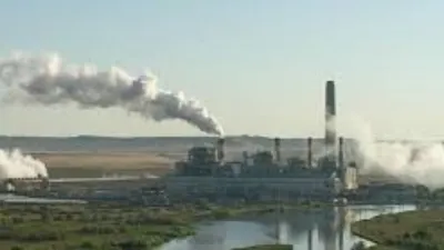 केंद्र की सख्त चेतावनी: दिल्ली की जहरीली हवा पर लगाम, प्रदूषण फैलाने वाले उद्योगों पर तलवार लटकी