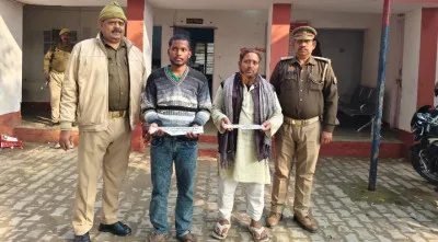 Ballia News : हत्या के प्रयास में वांछित दो मनबढ़ चाकू के साथ गिरफ्तार