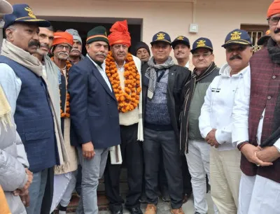 बलिया में पूर्व सैनिक संगठन ने वयोवृद्ध पूर्व सैन्य अधिकारी का बढ़ाया हौसला