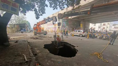 लखनऊ : टेढ़ी पुलिया पर धंसी सड़क की मरम्मत पूरी, NOC मिलने में ढाई माह लगे; यातायात बाधित रहने से जनता हुई परेशान