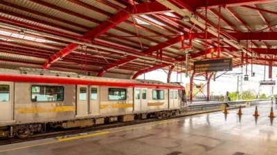 लखनऊ मेट्रो स्टेशन पर यात्री के ट्रॉली बैग से तमंचा बरामद, आरोपी गिरफ्तार, आर्म्स एक्ट में मुकदमा