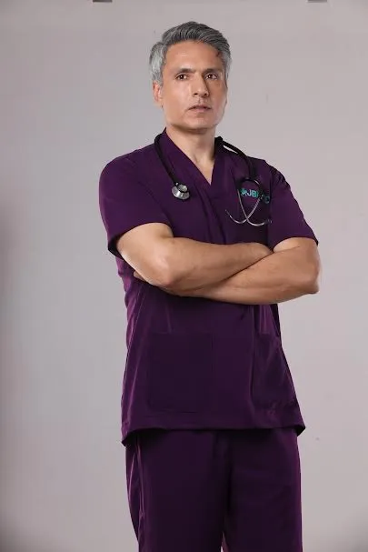 सोनी सब के ‘हुई गुम यादें’ में इकबाल खान बने डॉ. देव, एक हादसे में आठ साल की यादें गंवाने वाले डॉक्टर की कहानी