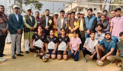 बलिया में जनपदीय बाल क्रीड़ा प्रतियोगिता का भव्य शुभारंभ, कई ब्लॉकों का शानदार प्रदर्शन