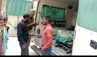 बलिया में दर्दनाक सड़क हादसा : ट्रक की टक्कर से युवक की मौत, साथी गंभीर रूप से घायल