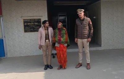 Ballia News : शादी के एक साल बाद विवाहिता की संदिग्ध मौत, दहेज हत्या में सास गिरफ्तार