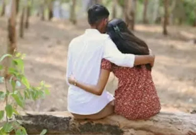 Ballia News : इंस्टाग्राम की दोस्ती बनी प्यार, घर छोड़ हजारों किलोमीटर दूर पहुंचा प्रेमी युगल