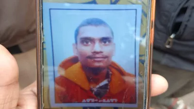 कानपुर : प्रेमिका से मिलने गए युवक का रेलवे ट्रैक के पास मिला शव, परिजनों ने जताई हत्या की आशंका