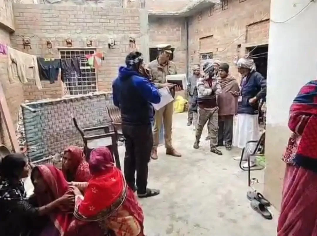 जालौन में युवक का शव फंदे से लटका मिला, पुलिस जांच में जुटी