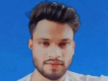 जालौन में दो बाइकों की टक्कर में दो युवकों की मौत, चार गंभीर रूप से घायल