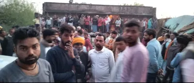बलिया में सड़क हादसा, चाचा के सामने ट्रैक्टर से गिरकर छह वर्षीय बालक की मौत