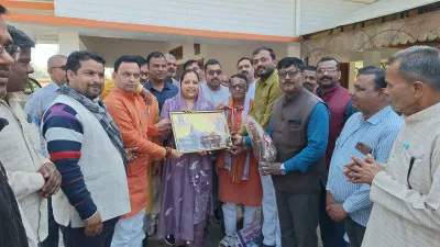 मानदेय बढ़ोतरी पर शिक्षामित्रों ने जताया आभार, विधायक केतकी सिंह को किया सम्मानित