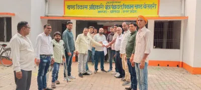 Ballia News : मानदेय न मिलने से मनरेगा कर्मियों में रोष, आंदोलन की चेतावनी