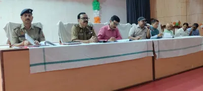 Ballia News : उपनिरीक्षक भर्ती परीक्षा को लेकर प्रशासन अलर्ट, डीएम ने दिए सख्त निर्देश