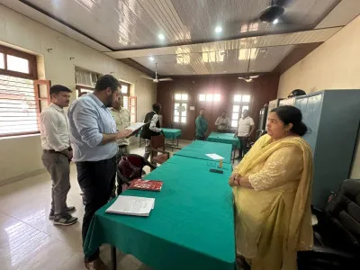 बलिया: सीडीओ की जांच में बेरुआरबारी ब्लॉक की खुली पोल, कई खामियां उजागर