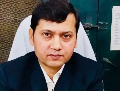 Ballia Breaking: वेतन–पेंशन को लेकर सस्पेंस खत्म, वरिष्ठ कोषाधिकारी ने दी स्थिति की जानकारी