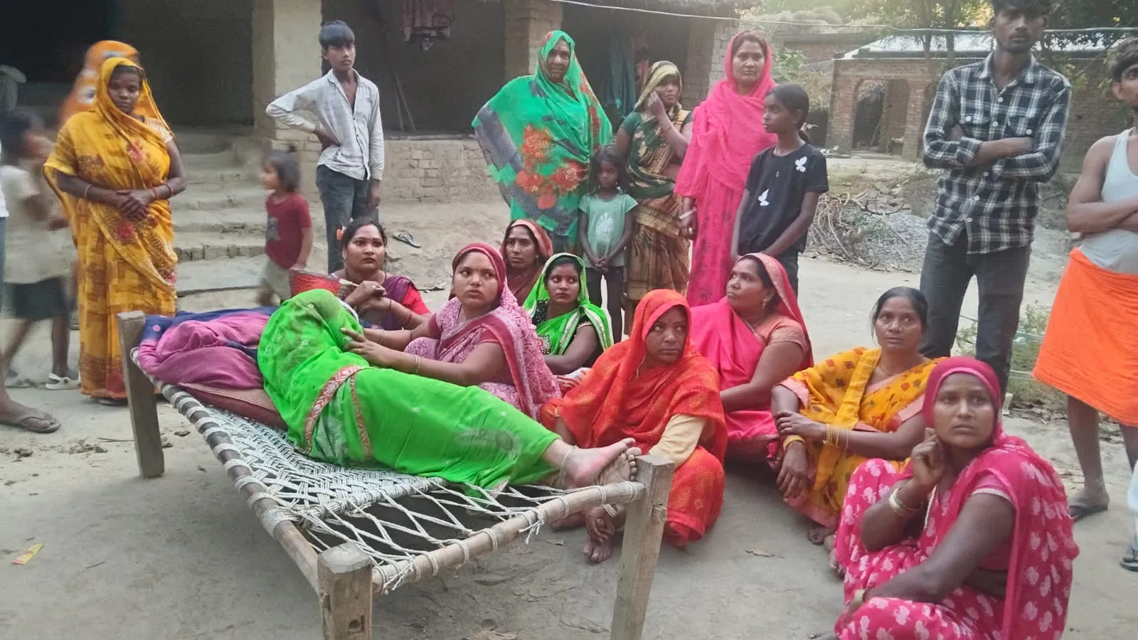 सुलतानपुर में पिता पर 9 माह के बेटे की हत्या का आरोप, कुल्हाड़ी से हमला करने की बात