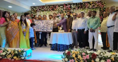 बलिया में रिटायर्ड ATO धर्मनाथ गोस्वामी को Grand Farewell, भावुक हुआ विदाई समारोह