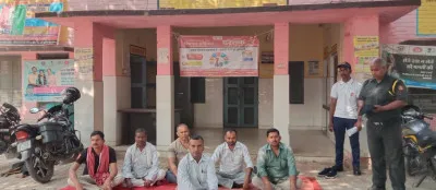 बांसडीह सीएचसी में डॉक्टर से मारपीट के विरोध में ओपीडी ठप, मुकदमा दर्ज होने पर बहाल