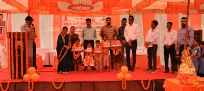 बलिया में स्कूल चलो अभियान का आगाज, 6 से 14 वर्ष के बच्चों के शत-प्रतिशत नामांकन का लक्ष्य