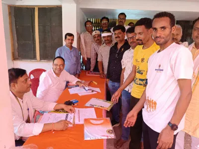 चंद्रशेखर हाफ मैराथन में भाग लेने बलिया पहुंचे विदेशी धावक