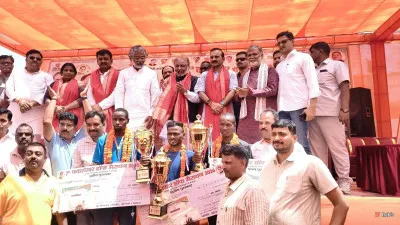 7वीं चंद्रशेखर हाफ मैराथन: केन्या के केफर लुंबासी ने जीती ट्रॉफी, बलिया के दो धावक टॉप-10 में शामिल