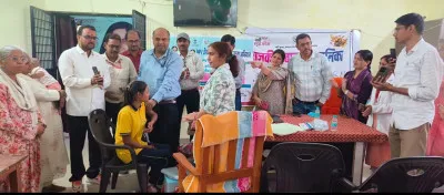 बलिया में रेड क्रॉस सोसाइटी के तत्वावधान में एचपीवी टीकाकरण, 14 बच्चियों को लगाया गया टीका