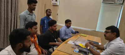 बलिया में वाहनों के अवैध मॉडिफिकेशन पर सख्ती, प्रेशर हॉर्न-साइलेंसर लगाने पर होगी कड़ी कार्रवाई