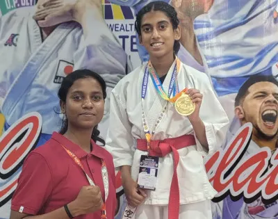 Ballia News : सब जूनियर स्टेट कराटे चैंपियनशिप में वैभवी सिंह ने जीता गोल्ड, नेशनल के लिए चयन