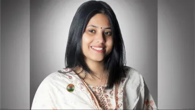 सपा सांसद प्रिया सरोज की मॉर्फ्ड तस्वीरें वायरल करने के आरोप में दो पर मुकदमा