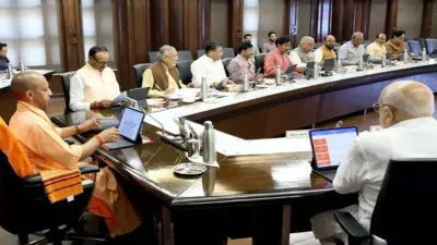 UP News: योगी कैबिनेट ने नई तबादला नीति को दी मंजूरी, 5 मई से पूरे प्रदेश में लागू