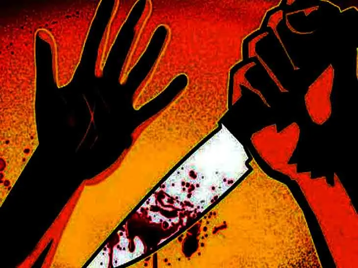 बलिया : गुटका लाने से मना करने पर किशोर पर चाकू से हमला, वाराणसी रेफर