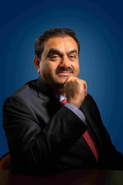 इंटरनेशनल लेबर डे पर गौतम अदाणी का जोर—स्थानीय रोजगार, कामगारों की गरिमा और बेहतर जीवन पर फोकस