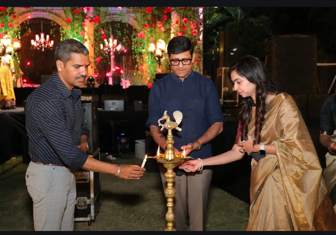 हजारों लोगों की मौजूदगी में अध्यात्म, संगीत और साउंड हीलिंग से सराबोर हुआ ‘द हीलिंग कॉन्सर्ट- अध्याय 1 : आरंभ’