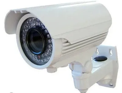 शादी समारोह में मेहमान की बाइक चोरी, CCTV में कैद हुआ आरोपी