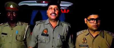 खड़सरा बाजार में दिनदहाड़े लूट से दहशत, बदमाशों की तलाश में पुलिस की तीन टीमें सक्रिय