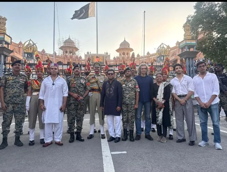 ‘मैं वापस आऊँगा’ ने अटारी बॉर्डर पर रचा इतिहास, ए.आर. रहमान ने बीएसएफ जवानों को दी संगीतमय श्रद्धांजलि