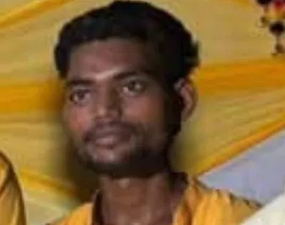 Ballia News : बारात में विवाद के बाद युवक का शव फंदे से लटका मिला, गांव में पसरा मातम