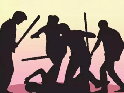 Ballia News: पैतृक जमीन के बंटवारे को लेकर दो पक्ष भिड़े, कई घायल; सात के खिलाफ मुकदमा