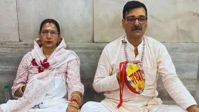 बलिया में गंगा में डूबे पति-पत्नी, दोनों के शव बरामद; जल लेने के दौरान हुआ हादसा