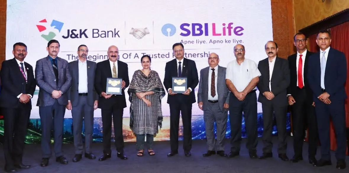 एसबीआई लाइफ और जेएंडके बैंक की साझेदारी, 1,000 से अधिक शाखाओं में मिलेंगे जीवन बीमा समाधान