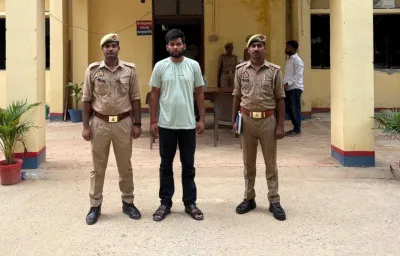 Ballia News: धरहरा सड़क हादसे में कार चालक गिरफ्तार, युवक की हुई थी मौत