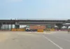 नवदिया झादा पुल निर्माण से बढ़ी राहगीरों की परेशानी: आधा किलोमीटर का लंबा चक्कर, धूल-मिट्टी बनी नई मुसीबत
