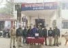 Ballia News: रेडियम स्टीकर के नाम पर अवैध वसूली का भंडाफोड़, गिरोह के छह आरोपी गिरफ्तार