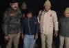 Half Encounter in Ballia: पुलिस मुठभेड़ में दुष्कर्म का आरोपी गिरफ्तार, पैर में लगी गोली
