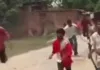 आरोपी को छुड़ाने के लिए पुलिस पर पथराव, दो पुलिसकर्मी घायल