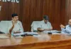 डीएम ने 25 विभागीय एजेंडों की समीक्षा की, लंबित मामलों पर जताई नाराजगी, कई अधिकारियों के वेतन रोकने के निर्देश