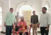 बलिया: जनसुनवाई में दिव्यांग की फरियाद पर डीएम ने तत्काल दिलाई ट्राईसाइकिल