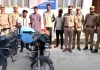 बलिया में राहगीरों से बाइक लूटने वाले गिरोह का पर्दाफाश, चार गिरफ्तार
