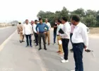बलिया की सड़कों पर रफ्तार बढ़ी: डीएम ने किया चौड़ीकरण कार्य का निरीक्षण, दिए जरूरी निर्देश