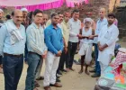 बलिया में दिवंगत रसोइया के पति को दी गई 50 हजार रुपये की आर्थिक सहायता